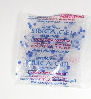 MICRO KIT - CAÇA UMIDADE - Bag com seis Sachês c/ 25g, seis c/ 10g e seis c/ 5g